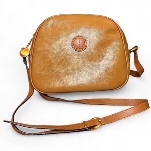 SOLD Vintage Gucci Tan Leather Crossbody Bag